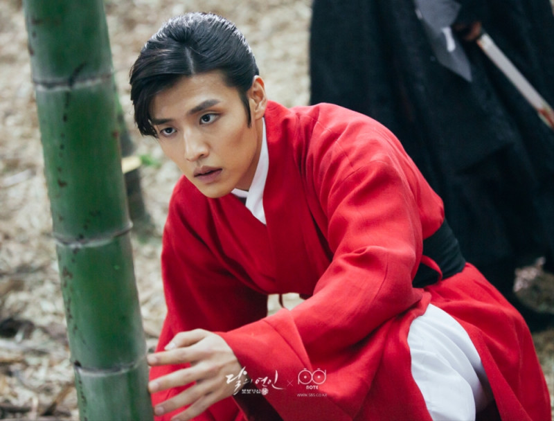 麗　花萌ゆる８人の皇子たち